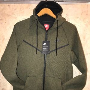 Nike tech full zip hoody Olive